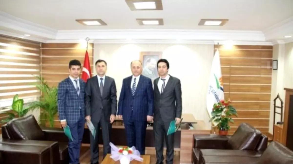 Vali'den Başarılı Personele Teşekkür Belgesi