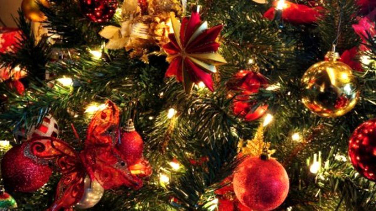 Anaokulunda Yılbaşı Süsleri 'Hristiyan Geleneği' Denilerek Toplatıldı