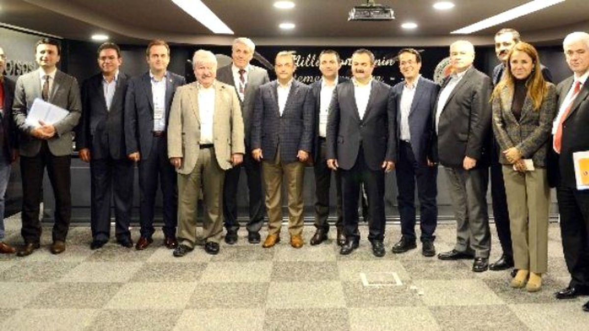 Ak Parti, CHP ve MHP Rusya İçin Bir Araya Geldi