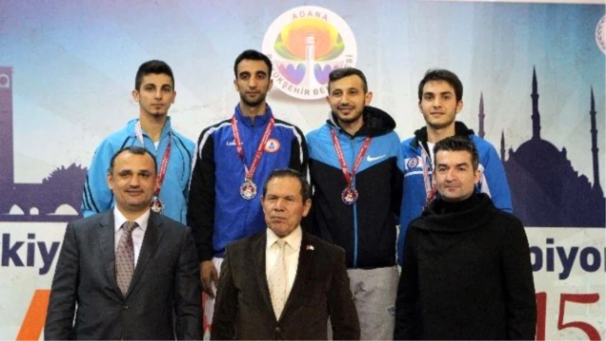 Büyükler Türkiye Karate Şampiyonası\'nda Uygur ve Eltemur Zirvede