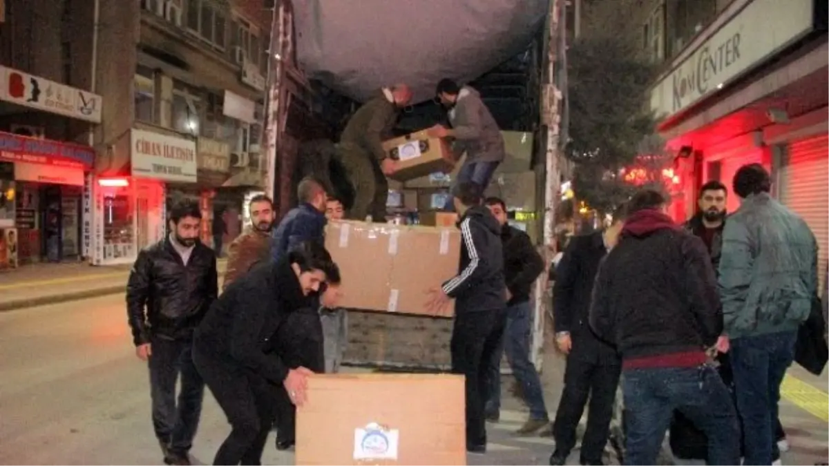 Elazığ\'dan Bayırbucak Türkmenlerine 2 Tır Yardım Yola Çıktı