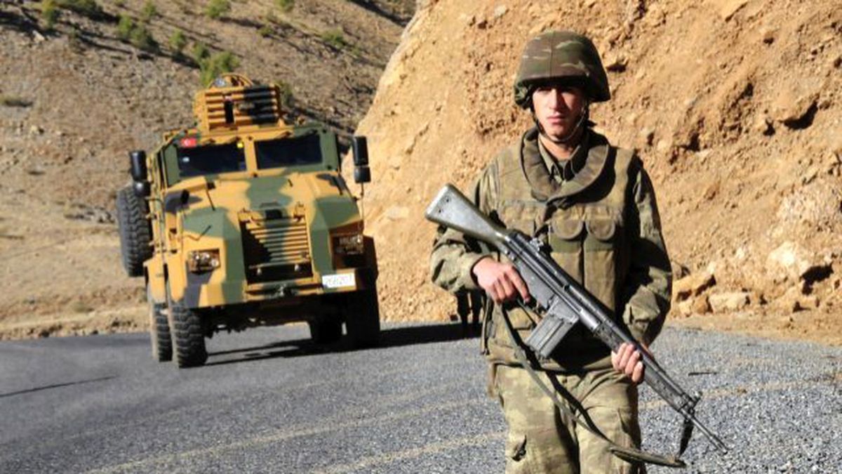 Hakkari'de Birçok Bölge Sivillere Yasaklandı