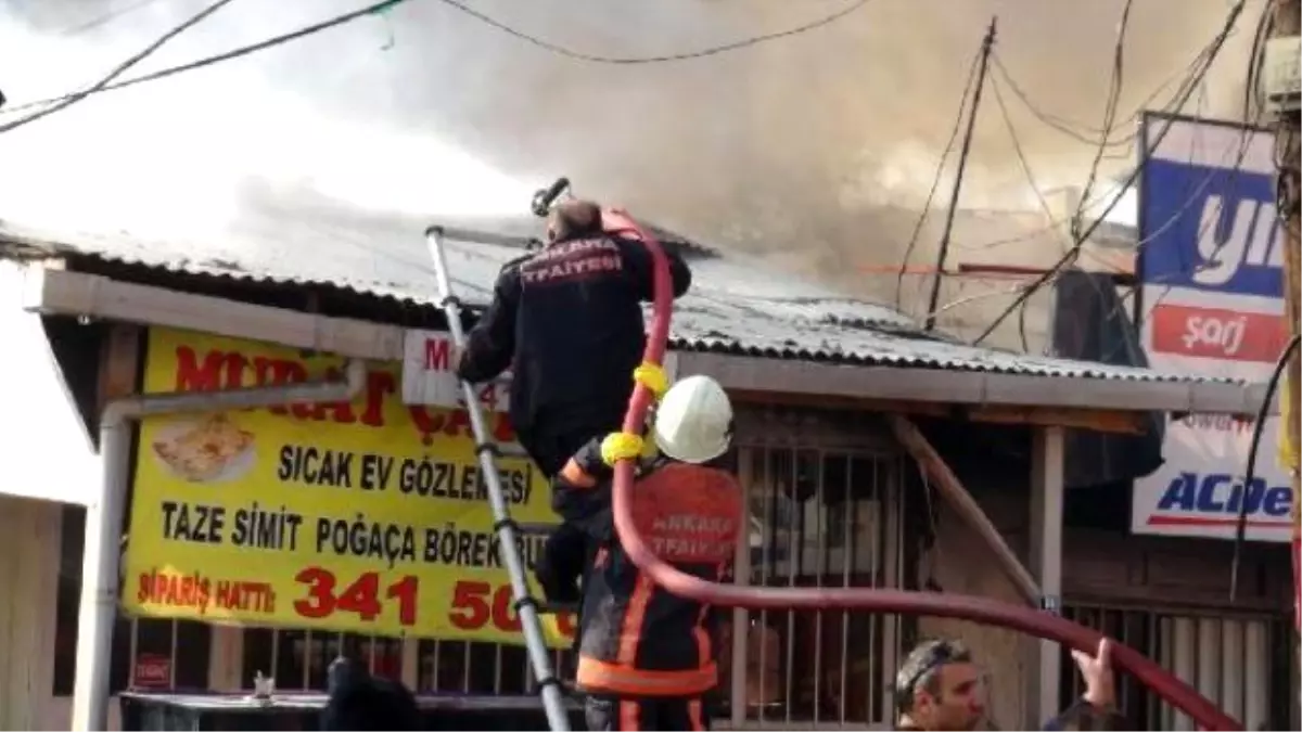 Sanayi Sitesinde Yangın Çıktı: 5 İş Yeri Kullanılamaz Hale Geldi