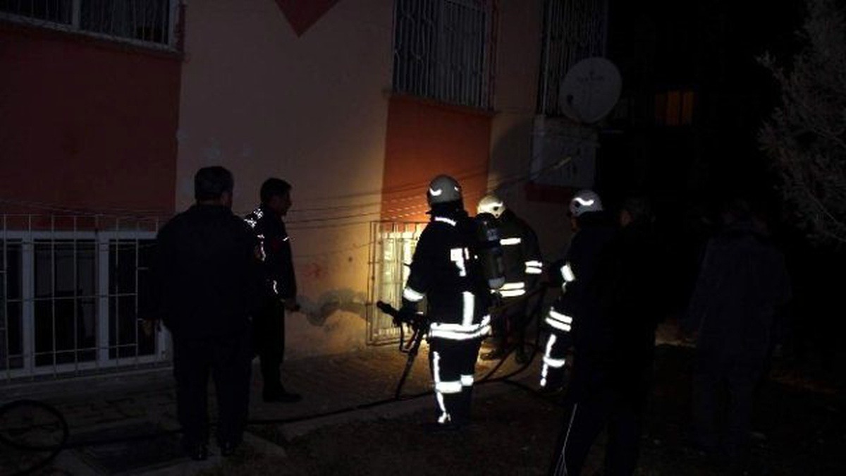 Çıkan Yangında Suriyelilerin Yaşadığı Ev Zarar Gördü