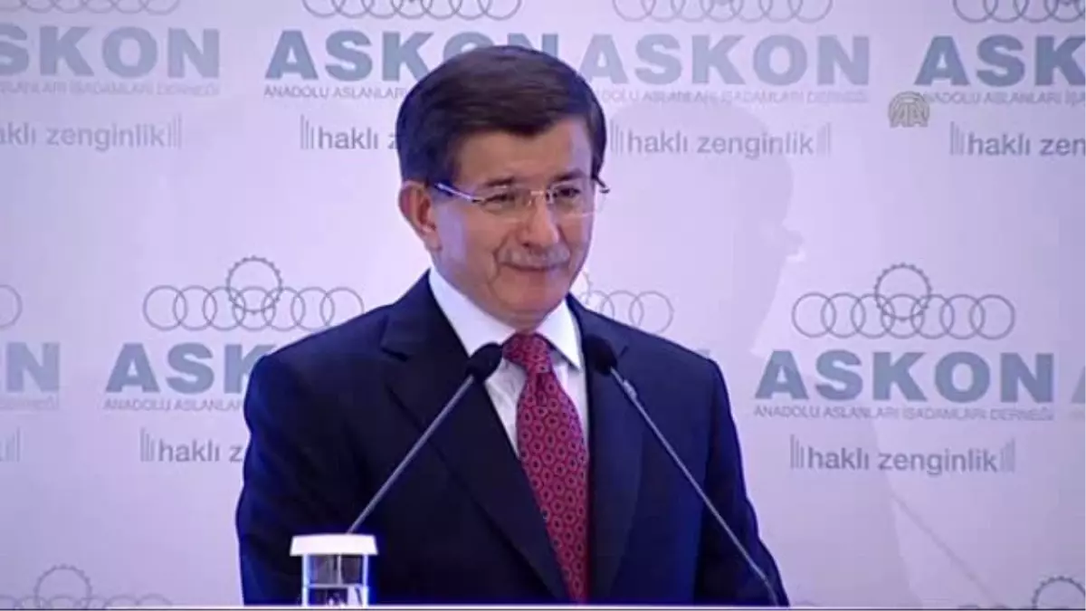 Davutoğlu: "Türkiyede Öz Yönetim Söz Yönetim Yok Sadece Milli Yönetim Var"