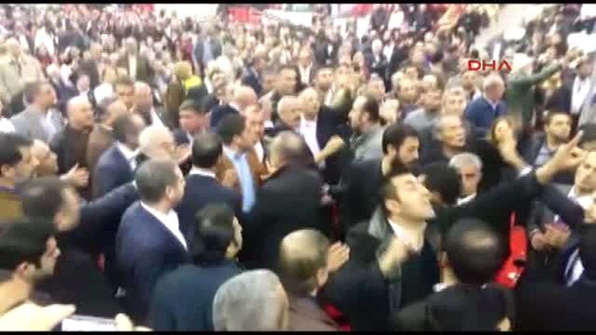 İzmir CHP\'de Kongre Heyecanı