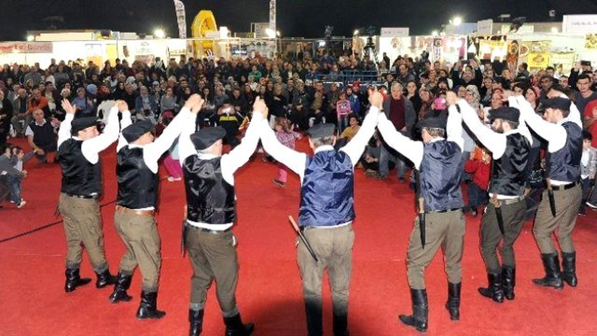 Karadeniz Fırtınası Antalya\'da Koptu
