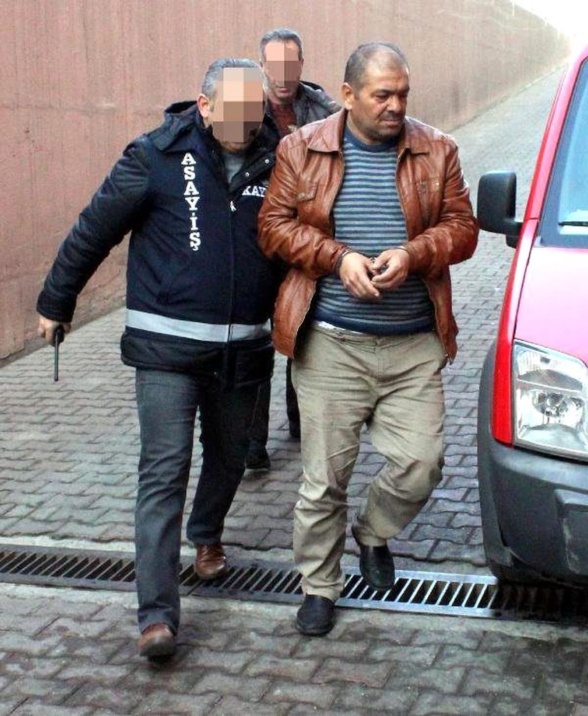 Kayseri\'de Telefonla 150 Bin Lira Dolandıran Şüpheli Tutuklandı