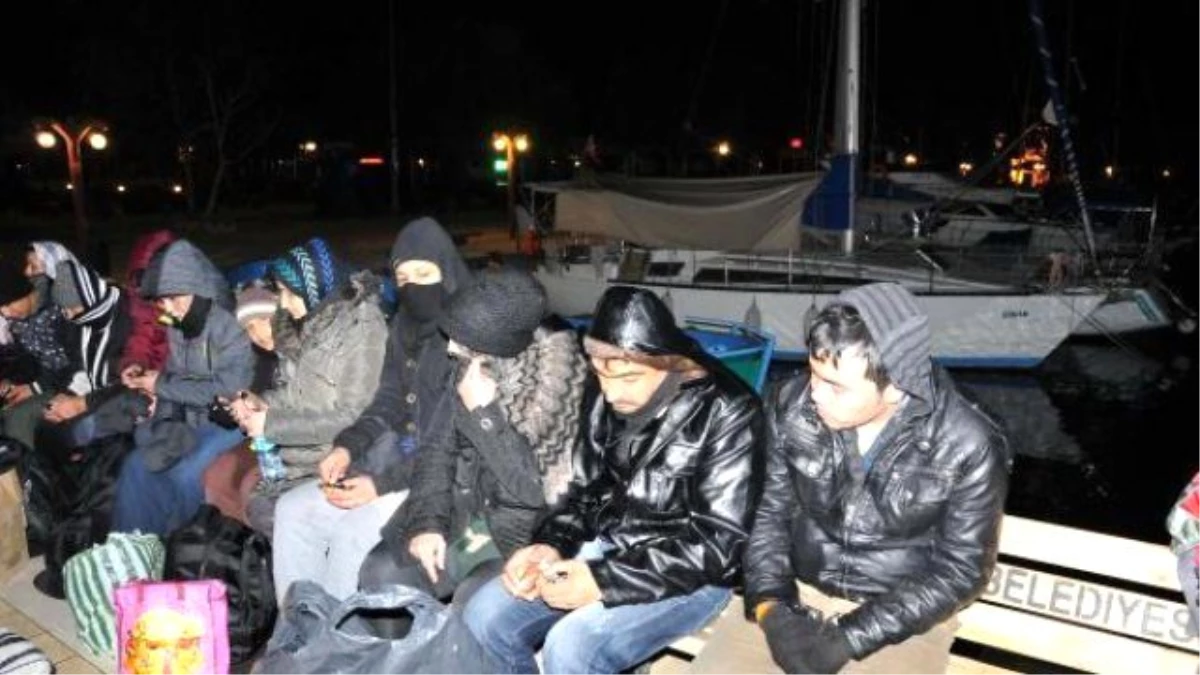45 Migrants Stranded İn Aegean For 6 Hours Rescued