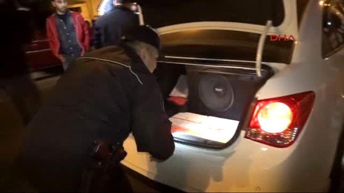Adana\'da 3 Bin Polisle Asayiş Denetimi
