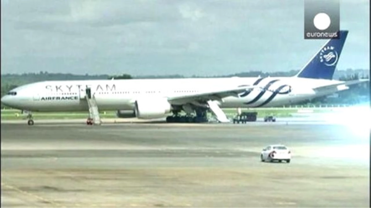 Air France Uçağında Bomba Alarmı