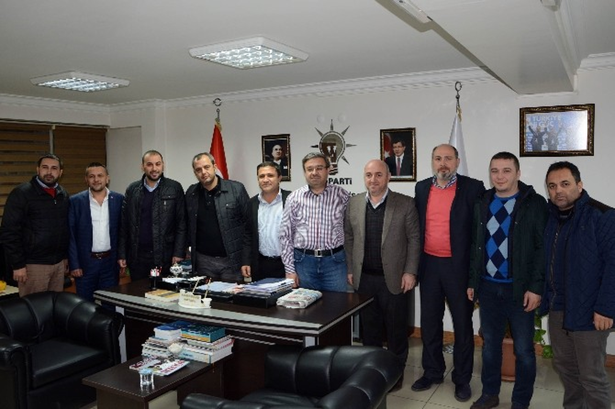 AK Parti Darıca Teşkilatından Başkan Yurdunuseven\'e Ziyaret