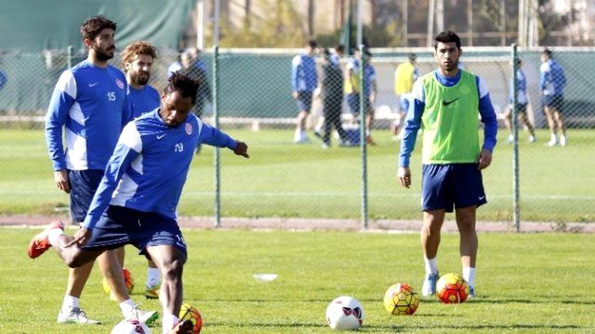Antalyaspor\'da Fenerbahçe Mesaisi