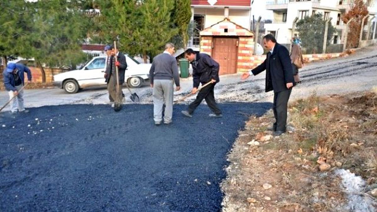 Gölbaşı İlçesinde Asfalt Çalışması Devam Ediyor