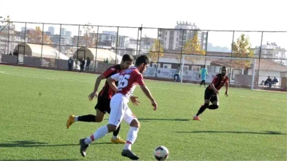 Karaköprü Belediyespor, Elbistanspor\'u 7 - 0 Mağlup Etti