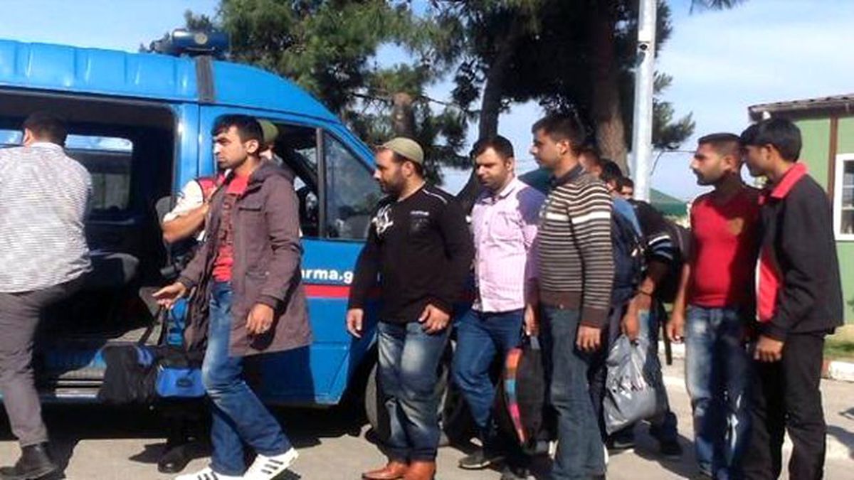 Kırklareli\'de 23 Suriyeli Göçmen Yakalandı
