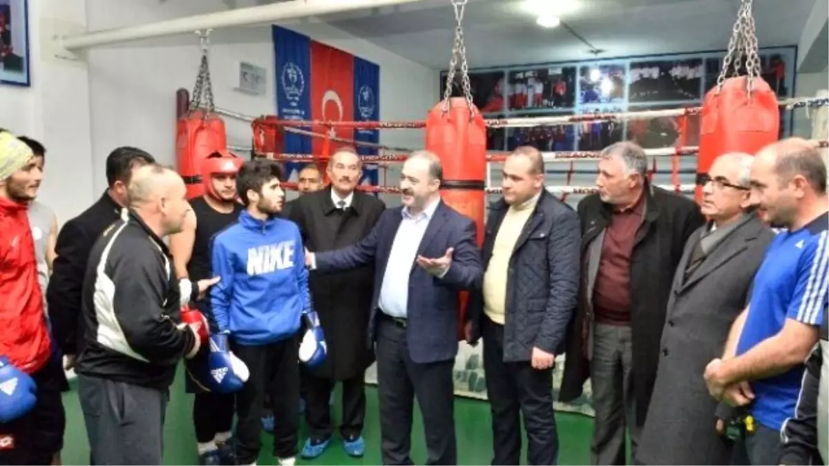 Tuşba Belediyesi Spor Kulübü Boks Takımı Türkiye Finallerinde