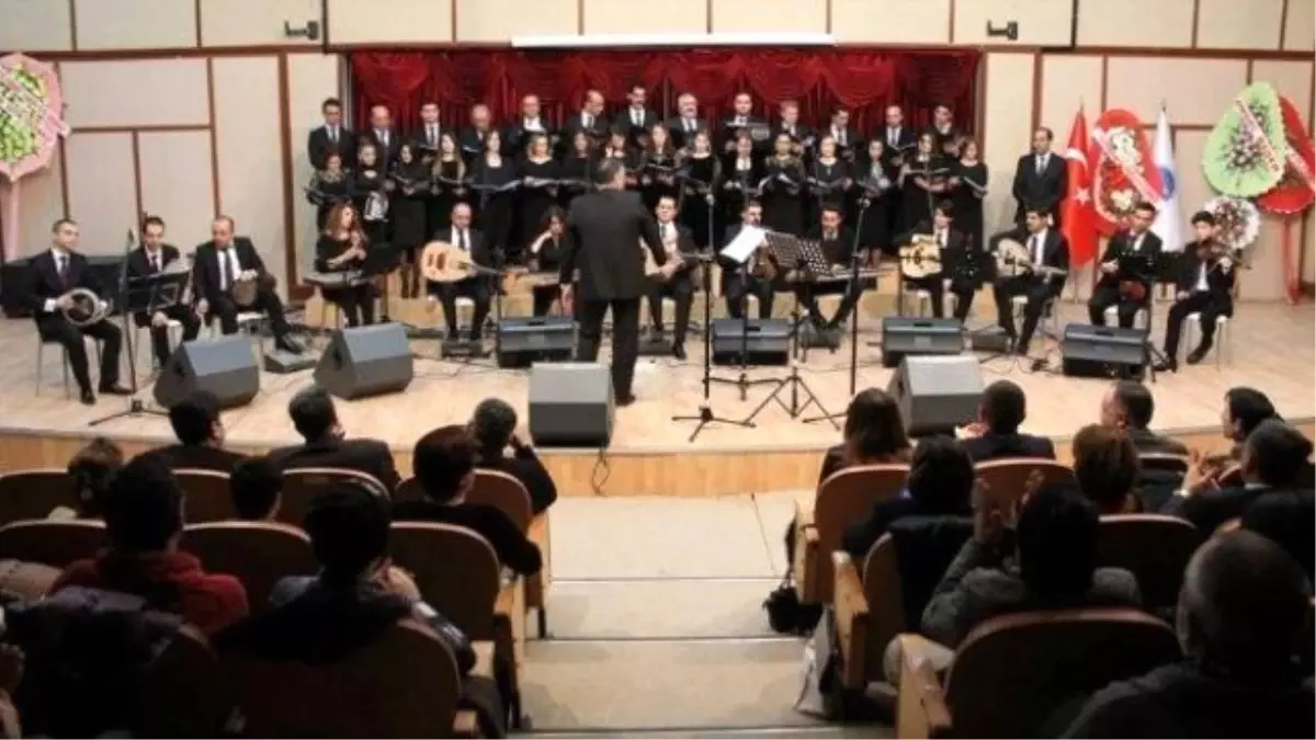 Van Türk Musıki Derneği\'nden Konser