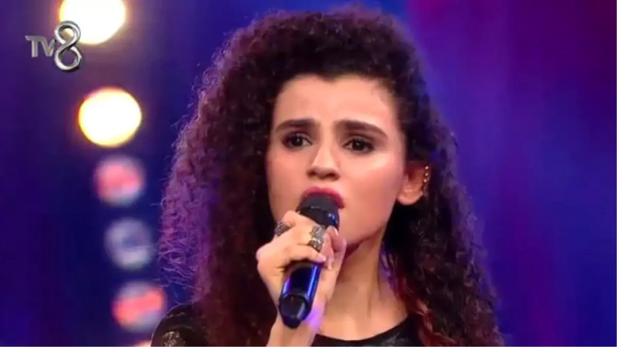 Berfin Nisa Sayan \'Değmen Benim Gamlı Yaslı Gönlüme\'