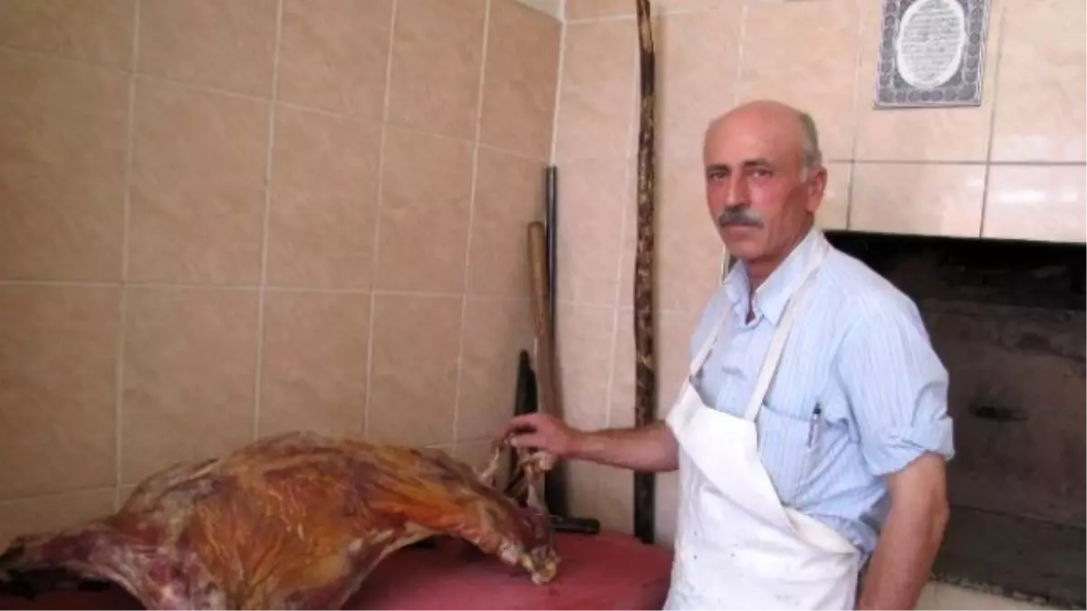 Fırın Kebabı Yaşatılmaya Çalışılıyor