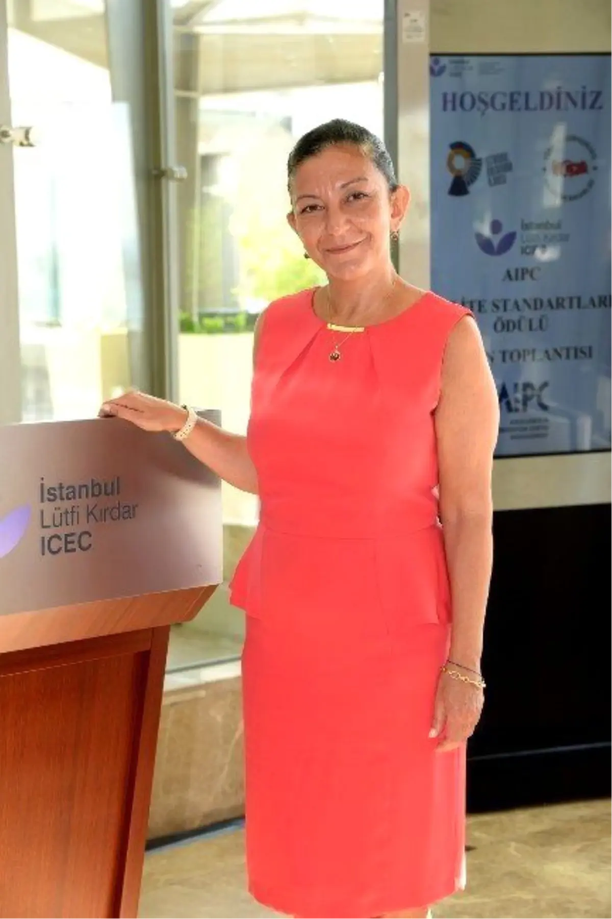 Güniz Atış Azrak İstanbul Lütfi Kırdar\'ın 2016 Hedeflerini Açıkladı