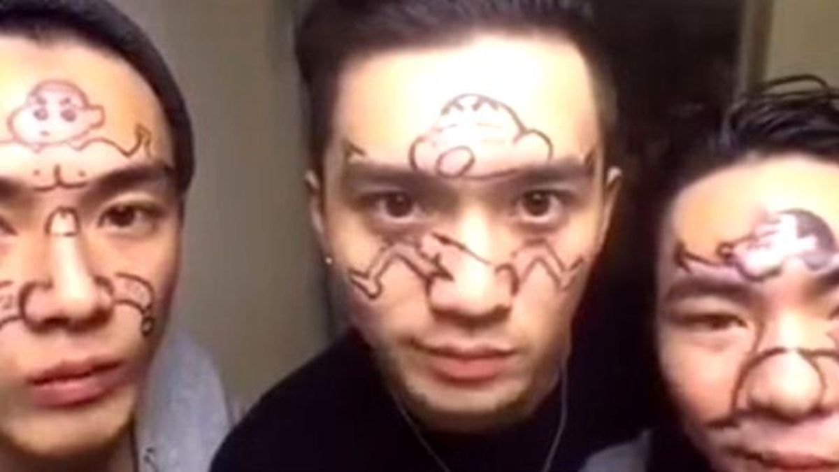 Çin'de İnternetin Yeni Trendi Yüz Dansı