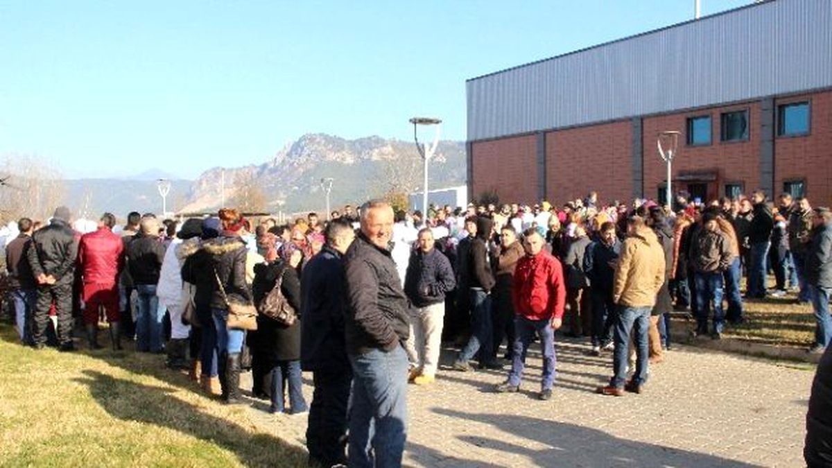 Piliç Fabrikasındaki İşçiler İş Yavaşlatma Eylemi Yaptı