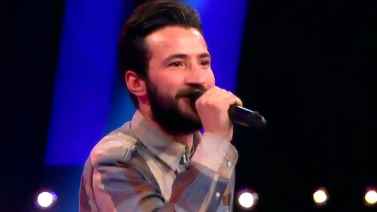 Samet Şeker \'Gül Döktüm Yollarına\'