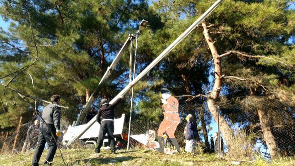 Türkyılmaz'dan Her Mahalle'ye Bir Bayrak