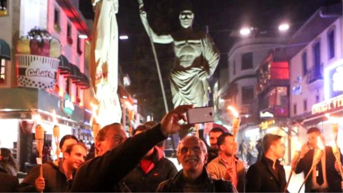 Devrim Şehidi Kubilay Antalya\'da Anıldı