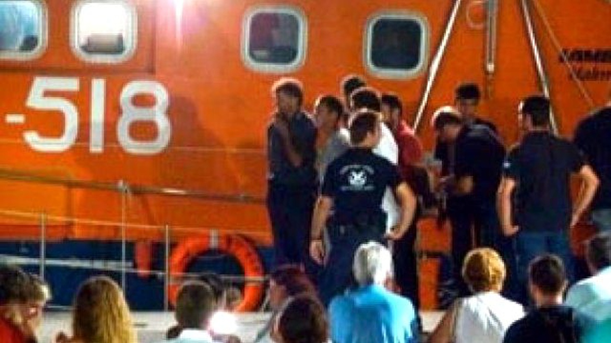 Ege\'de Yine Kaçak Faciası: 13 Ölü, 7 Kayıp