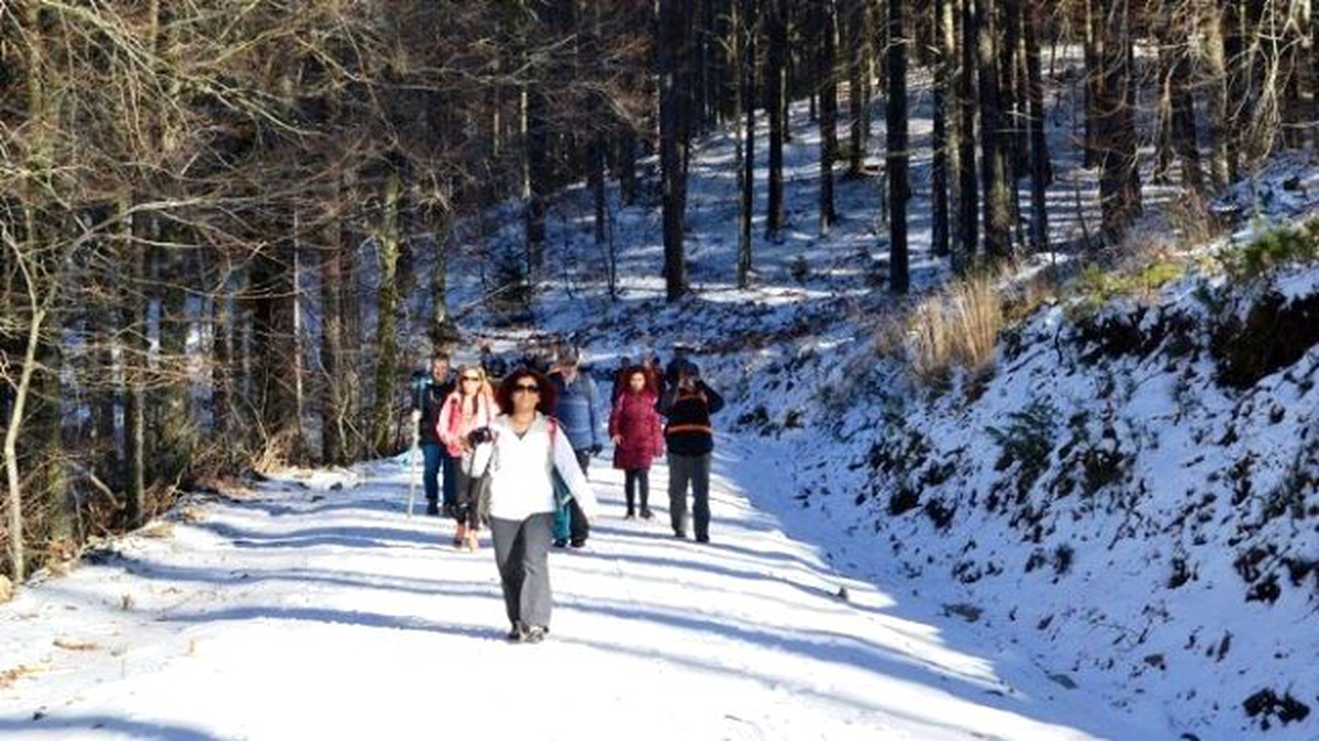 Kazdağı Gezginleri İlk Yağan Kara "Merhaba" Dedi