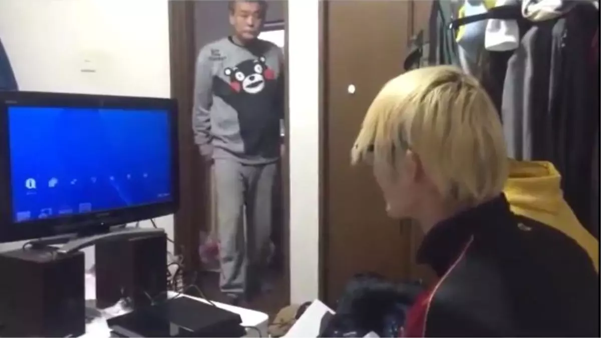 Kızgın Baba Oğlunun Odasına Balyozla Daldı