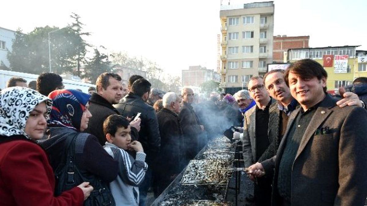 Mustafakemalpaşa\'da Karadeniz Rüzgarı