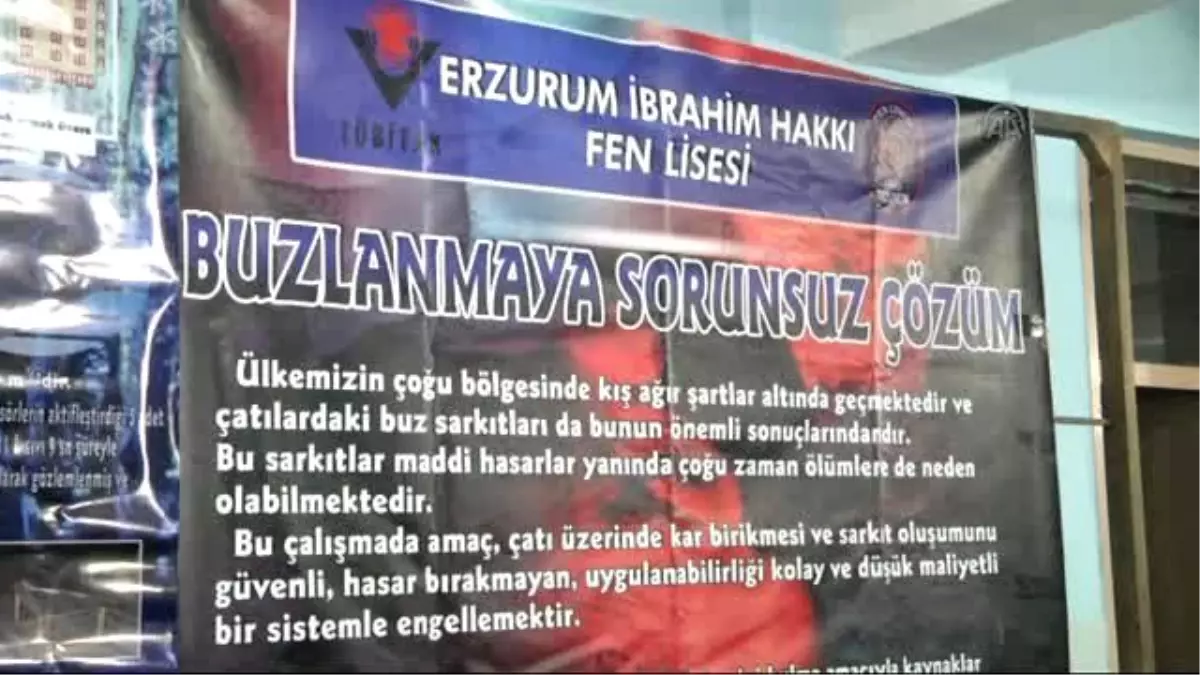 Öğrencilerden Çatılardaki Buz Sarkıtlarına Çözüm