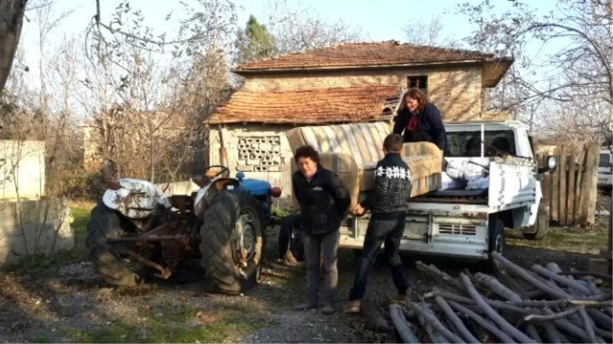 Umut Derneği\'nden Mağdur Vatandaşa Yardım Eli