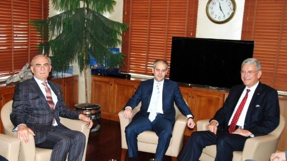 AB Bakanı Bozkır: "Samsun-kalın Demiryolu Projesi 2017\'de Bitecek"