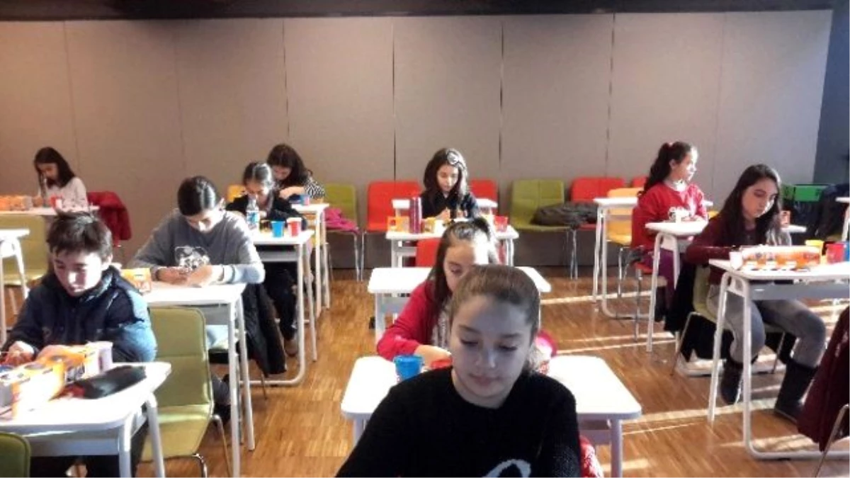 Agü\'den Çocuk Üniversitesi Atölye Çalışmaları Başladı