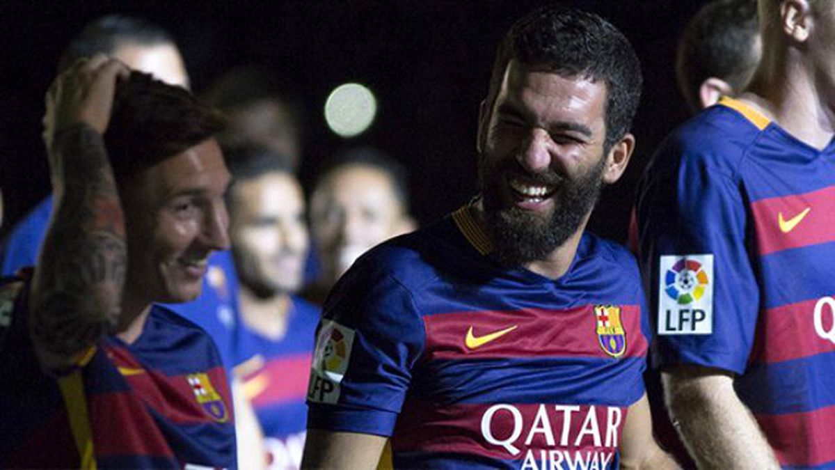 Arda Turan, Fenerbahçe Otobüsüne Bindi