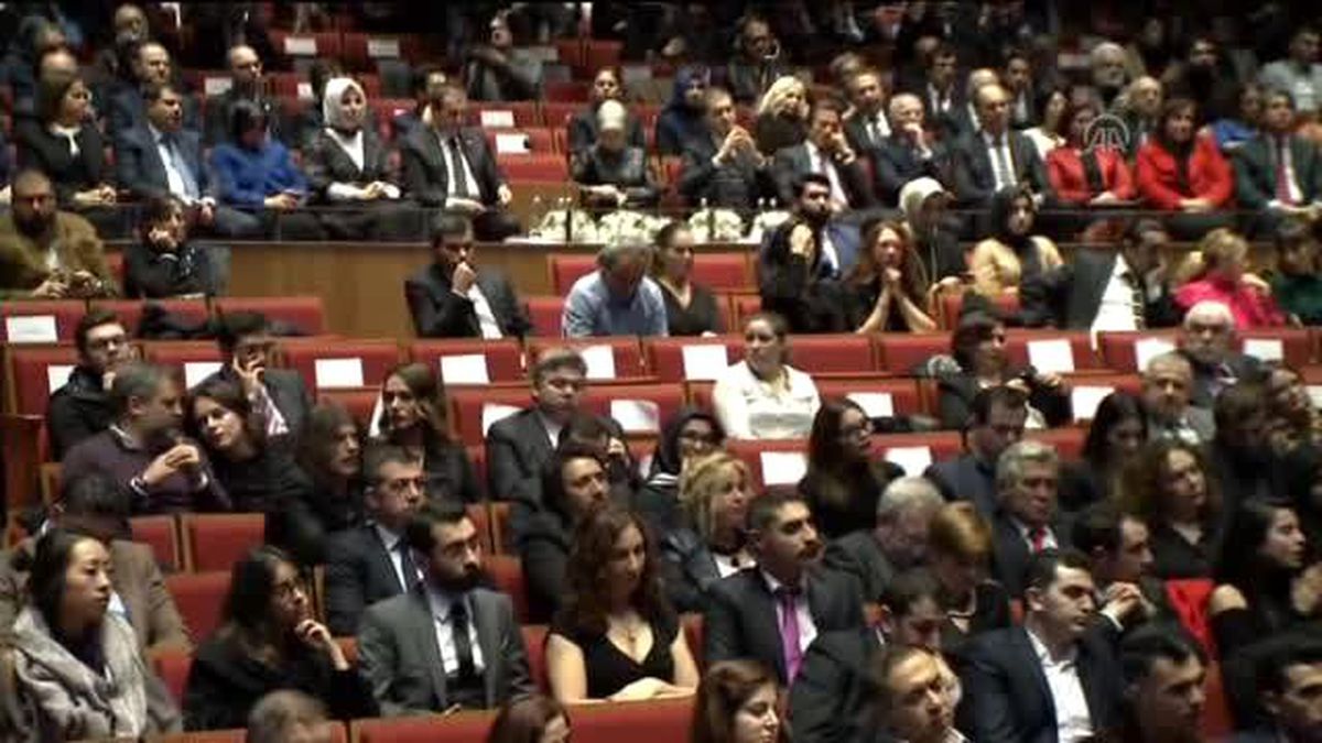 Davutoğlu: "Bize Uzatılan Dostluk Elini Hiç Unutmadık"