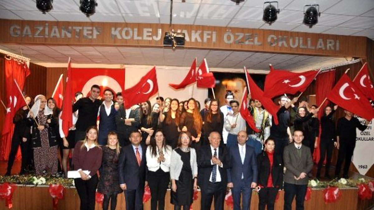 Gkv\'de Kurtuluş Bayramı\'na Coşkulu Kutlama