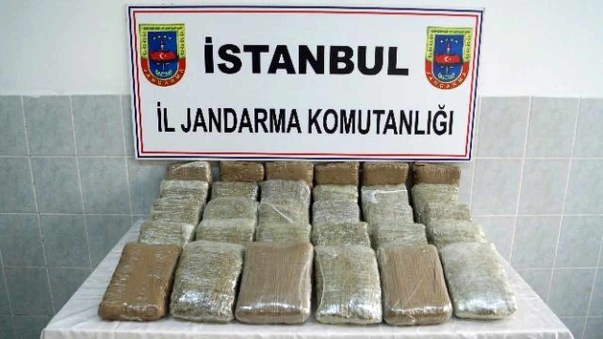 Jandarmadan 1 Milyon TL\'lik Uyuşturucu Operasyonu