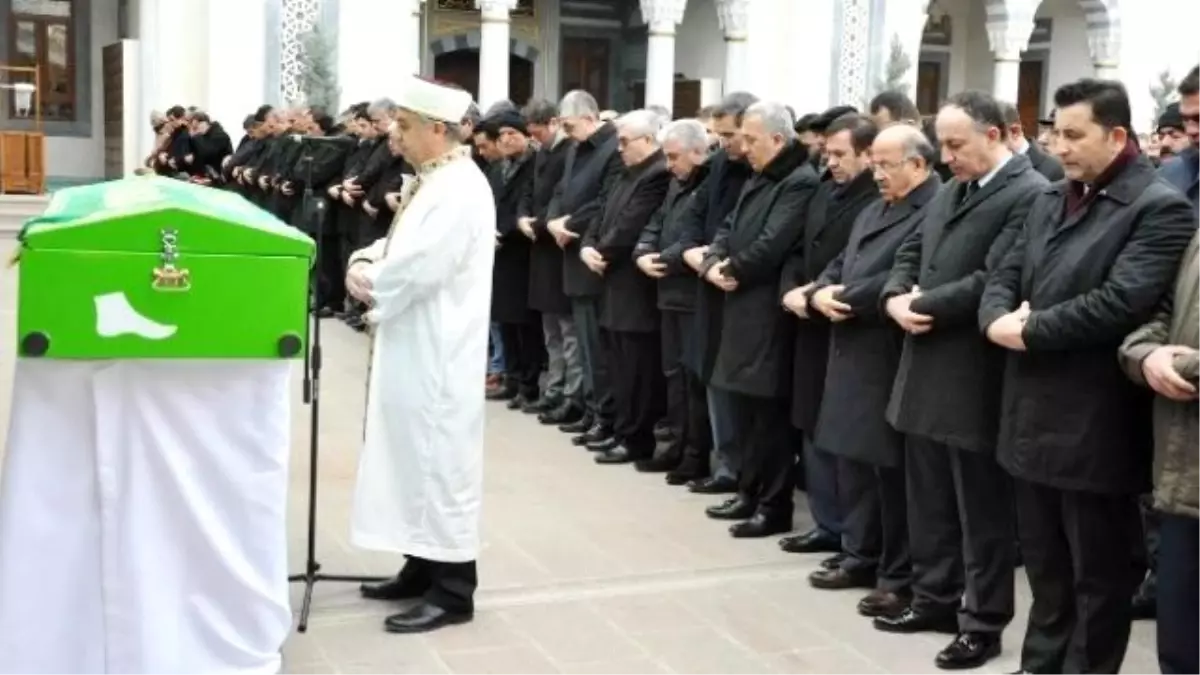 Kuyumcular Odası Başkanı Ulusoy Son Yolculuğuna Uğurlandı