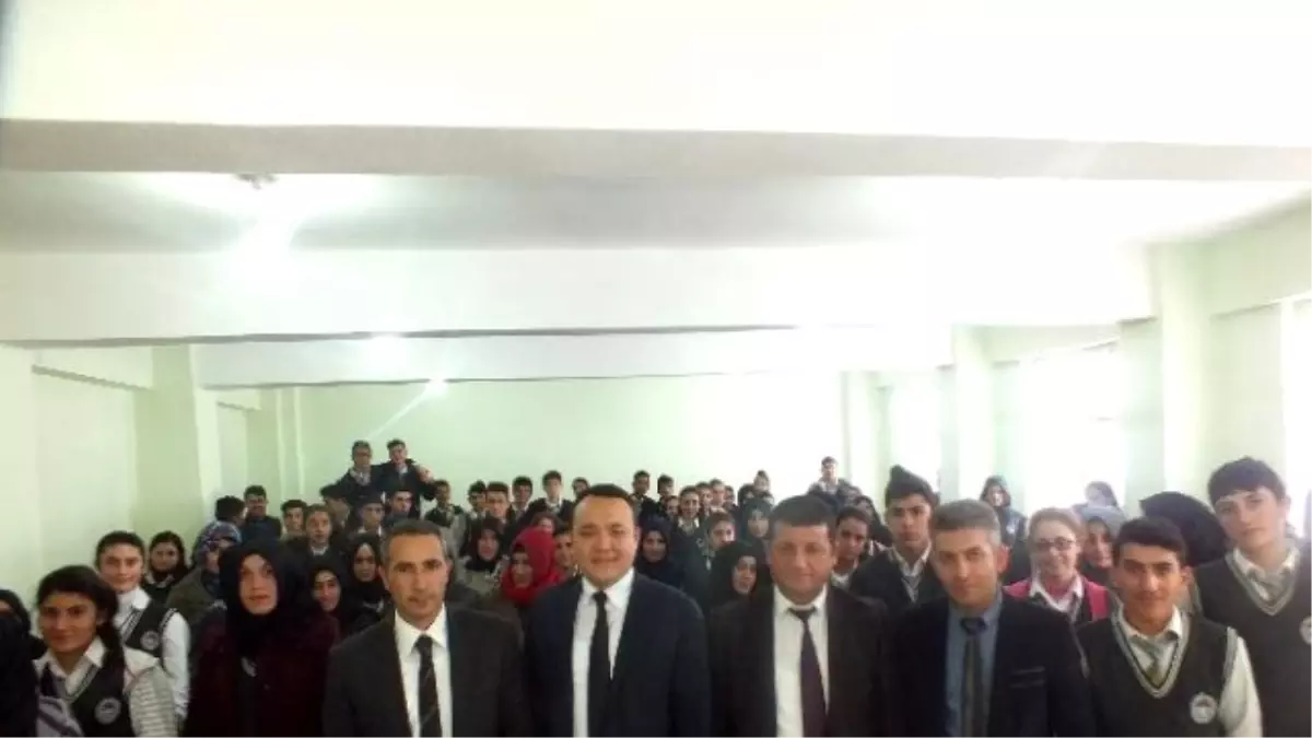 Malazgirt\'te \'Kariyer Günleri\' Etkinliği