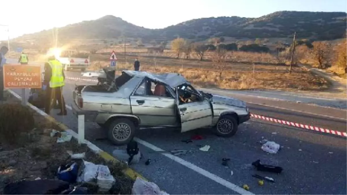 Otomobil Refüje Çarpıp, Takla Attı: 1 Ölü