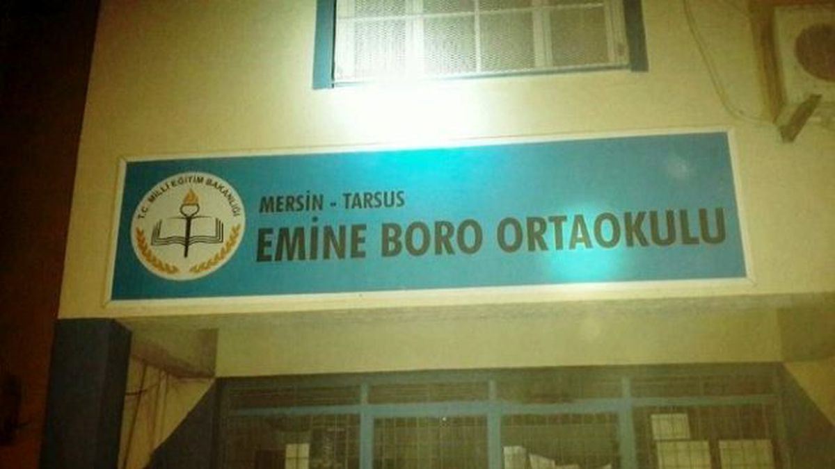 Tarsus\'ta Okula Molotoflu Saldırı