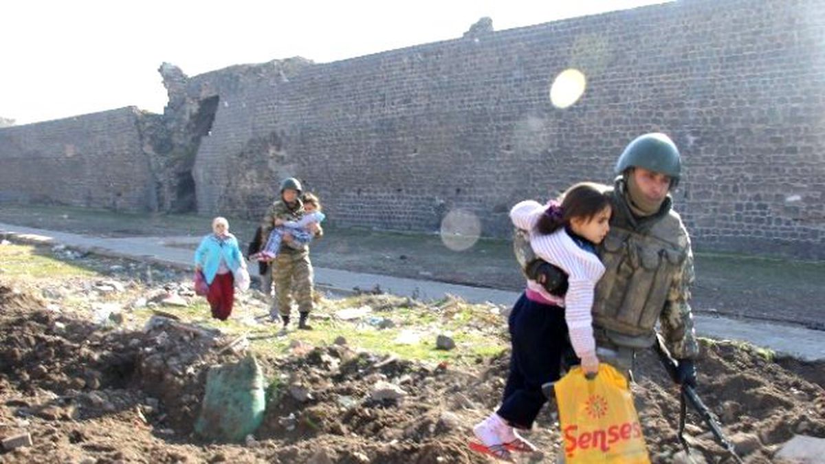 Vatandaşlardan Güvenlik Güçlerine Tam Destek