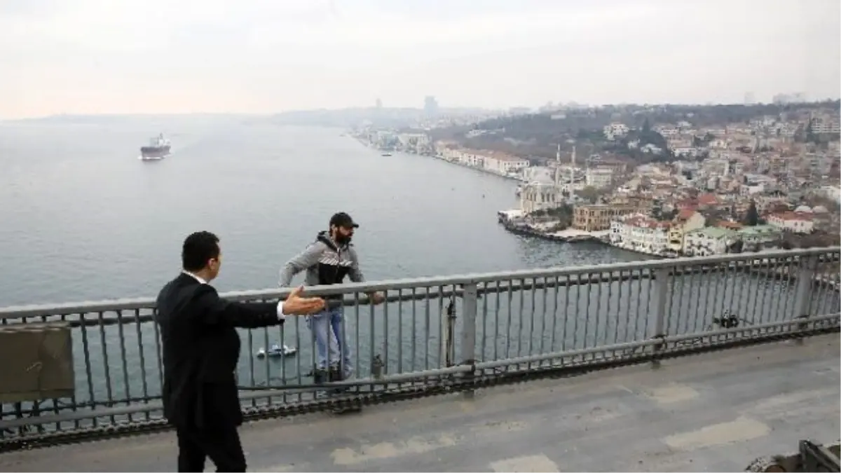 Cumhurbaşkanı Erdoğan, İntihar Etmek İsteyen Genci Hayata Tuttu