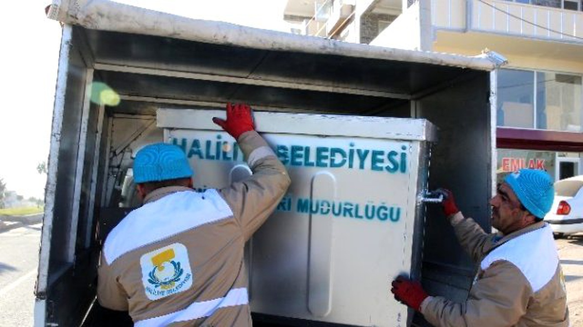 Haliliye Belediyesi Çöp Konteynerlerini Yeniledi