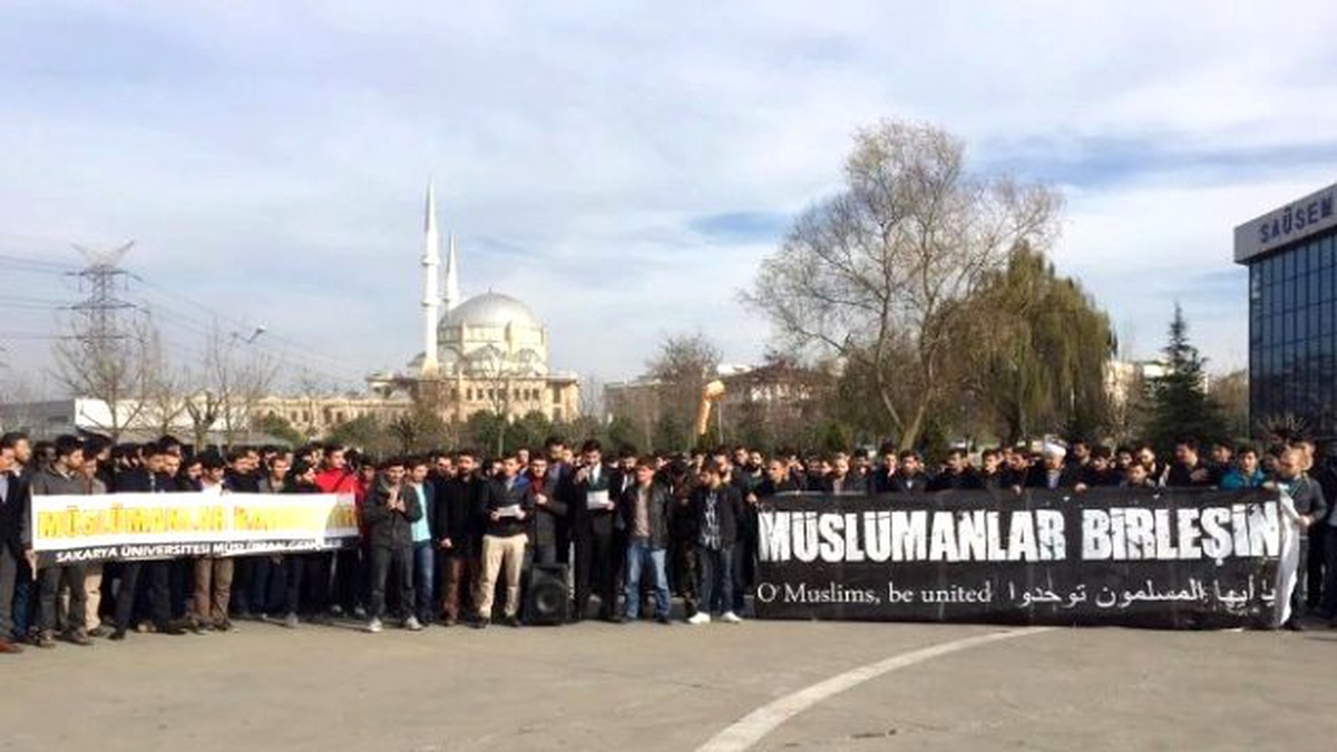 ODTÜ\'de Müslüman Öğrencilere Yapılan Saldırılar Protesto Edildi